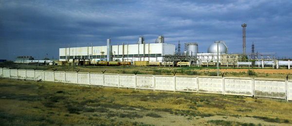 Площадка №3, на которой находится кислородно-азотный завод - Sputnik Азербайджан