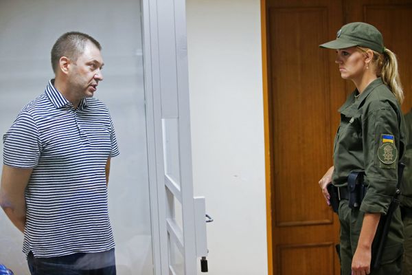 К. Вышинский, задержанный в Киеве и арестованный судом Херсона на 60 дней без возможности внесения залога, подозревается в поддержке самопровозглашенных республик Донбасса и государственной измене - Sputnik Азербайджан