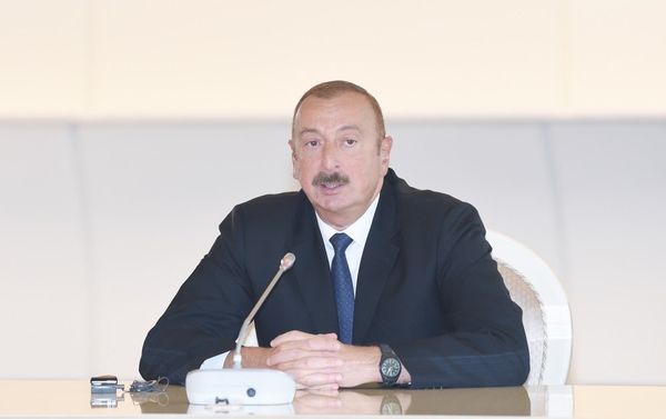 Президент Азербайджанской Республики Ильхам Алиев Президент Азербайджанской Республики Ильхам Алиев - Sputnik Азербайджан