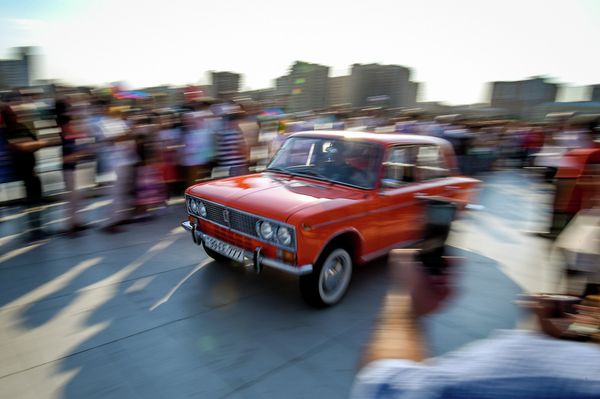 Выставка и парад классических автомобилей в Баку - Sputnik Азербайджан