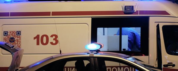 Rusiyada polis və təcili yardım avtomobilləri, arxiv şəkli - Sputnik Азербайджан