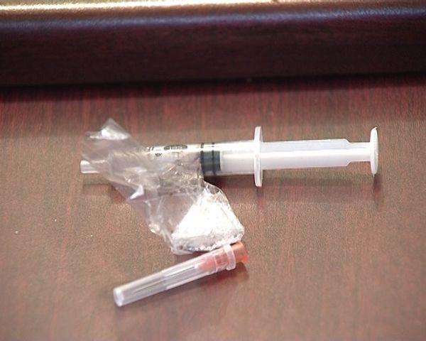 Партия наркотического вещества, изъятая у Санубар Лютфалиевой - Sputnik Азербайджан