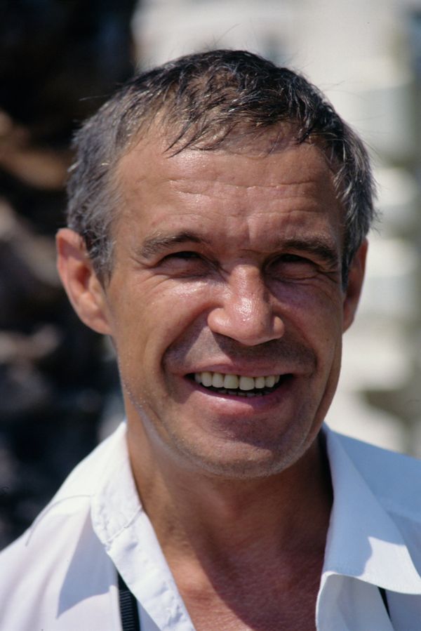 Сергей Гармаш, актер Московского театра Современник. 1 сентября 1999 года - Sputnik Азербайджан