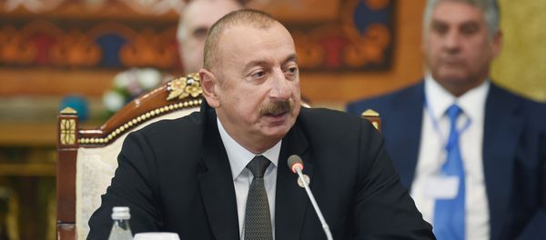 Выступление президента Азербайджана Ильхама Алиева в ходе VI Саммита Совета сотрудничества тюркоязычных государств. Город Чолпон-Ата, Кыргызстан. 3 сентября 2018 года - Sputnik Азербайджан
