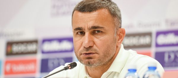 Матч стартового тура группы 3 Дивизиона D Лиги наций по футболу между сборными Азербайджана и Косово. Послематчевая пресс-конференция Гурбана Гурбанова. 7 сентября 2018 года - Sputnik Азербайджан