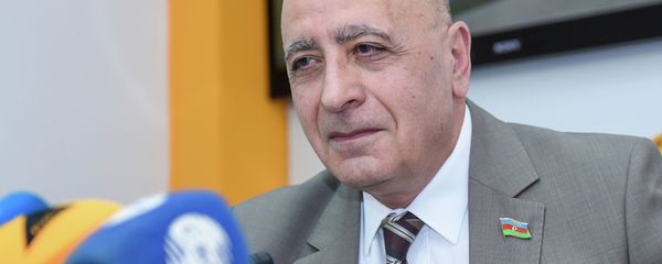 Депутат Милли Меджлиса (парламента) Азербайджанской Республики Расим Мусабеков - Sputnik Азербайджан