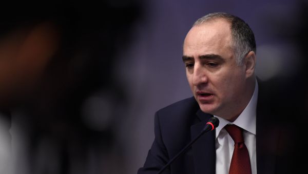 Прямая трансляция пресс-конференции главы СНБ Артура Ванцяна и Главы специальной следственной службы Сасуна Хачатряна - Sputnik Азербайджан