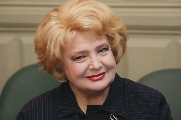 Художественный руководитель Московского художественного академического театра имени М. Горького Татьяна Доронина. 25 марта 2008 года Художественный руководитель Московского художественного академического театра имени М. Горького Татьяна Доронина. 25 марта 2008 года - Sputnik Азербайджан