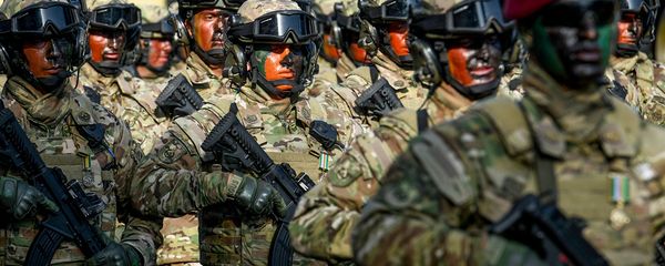Военный парад по случаю 100-летия освобождения Баку Кавказской исламской армией. 15 сентября 2018 года - Sputnik Азербайджан