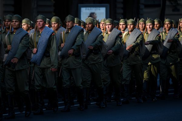 Военный парад по случаю 100-летия освобождения Баку Кавказской исламской армией. 15 сентября 2018 года - Sputnik Азербайджан