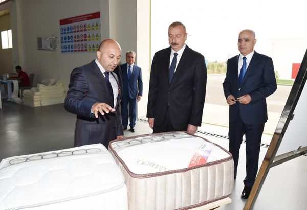 Президент Ильхам Алиев принял участие в открытии Масаллинского промышленного квартала - Sputnik Азербайджан