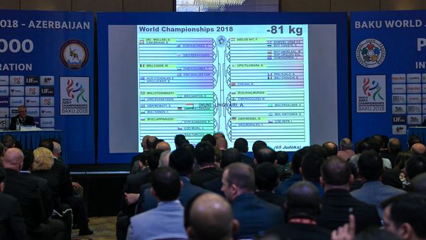 Жеребьевка предстоящего в Баку чемпионата мира по дзюдо. 19 сентября 2018 года - Sputnik Азербайджан