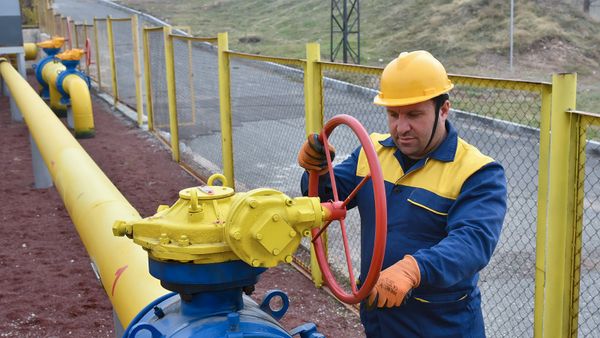 Сотрудник Газпром Армения - Sputnik Азербайджан