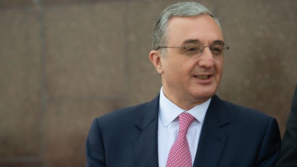 Министр иностранных дел Зограб Мнацаканян, архивное фото - Sputnik Азербайджан
