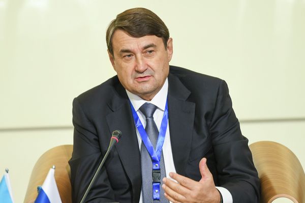 Игорь Левитин, помощник президента РФ - Sputnik Азербайджан