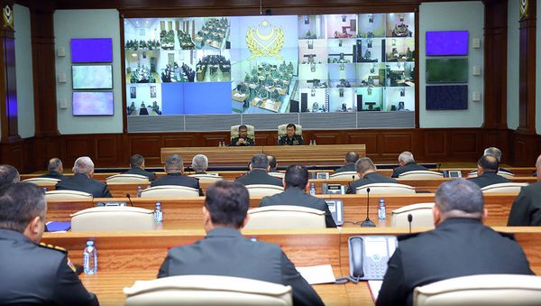 Расширенное служебное совещание с командным составом Азербайджанской Армии - Sputnik Азербайджан