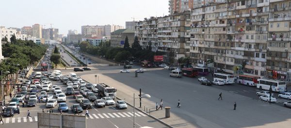 Пересечение Московского проспекта с улицей 20 января — Шамахинская дорога Пересечение Московского проспекта с улицей 20 января — Шамахинская дорога - Sputnik Азербайджан