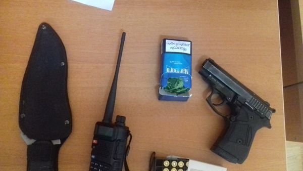 Вещи, изъятые у гражданина РФ при въезде в Азербайджан - Sputnik Азербайджан