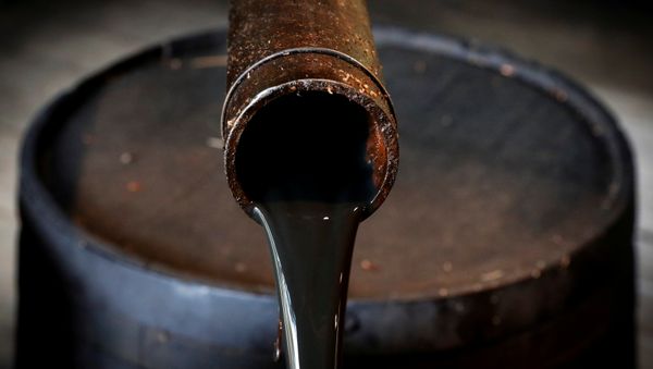 Нефть, фото из архива - Sputnik Азербайджан