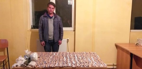 Ззадержанный гражданин Ирана Акбер Шахбази - Sputnik Азербайджан