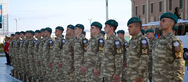 Группа миротворцев из Азербайджана, фото из архива - Sputnik Азербайджан