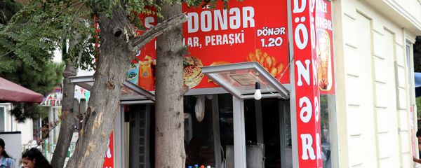 Продажа донеров, фото из архива - Sputnik Азербайджан