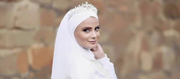 Обладательница титула II Vice Mrs. Top of the World-2015 Теграна Бахрузи - Sputnik Азербайджан