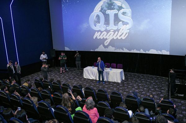 Пресс-конференция, посвященная премьере юмористического фильма Qış nağılı (Зимняя сказка)  - Sputnik Азербайджан