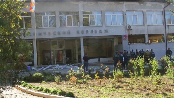 Нападение на керченский колледж - Sputnik Азербайджан
