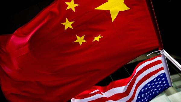 Флаги США и Китая - Sputnik Азербайджан