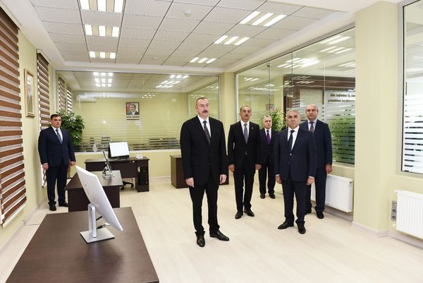 Президент Ильхам Алиев  открытии Имишлинского центра автоматического управления и контроля ОАО Азеришыг - Sputnik Азербайджан