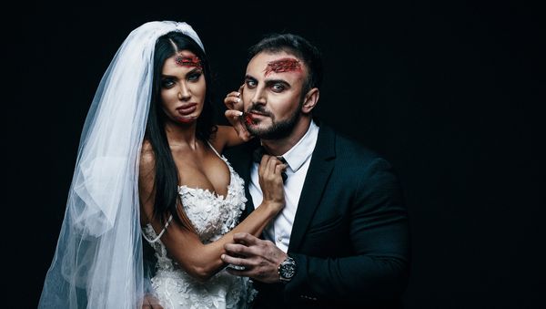 Джейхун Велиев и Турана Рич предстали в образе невесты и жениха из знаменитого американского мультфильма Труп невесты - Sputnik Азербайджан