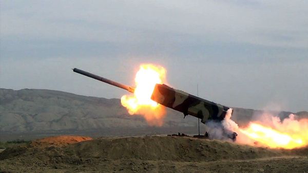 Воинское объединение провело учения с боевой стрельбой - Sputnik Азербайджан