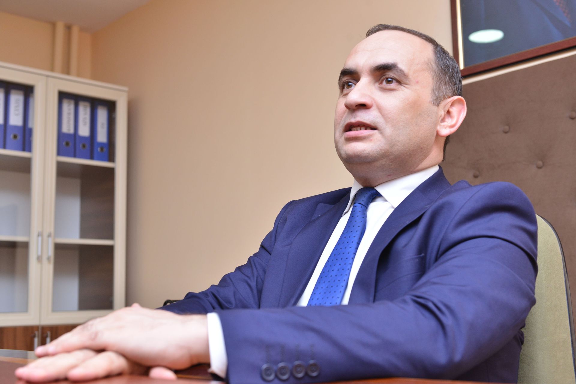 Azərbaycan İlahiyyat İnstitutunun rektoru, ilahiyyat üzrə fəlsəfə doktoru Ceyhun Məmmədov - Sputnik Азербайджан, 1920, 22.02.2025