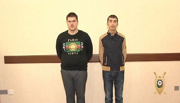 Житель Баку Фуад Гусейнов и житель Мингячевира Шахин Ахмедли - Sputnik Азербайджан