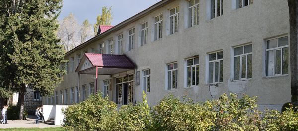 Mirzə Fətəli Axundov adına 1 saylı tam orta məktəb - Sputnik Азербайджан