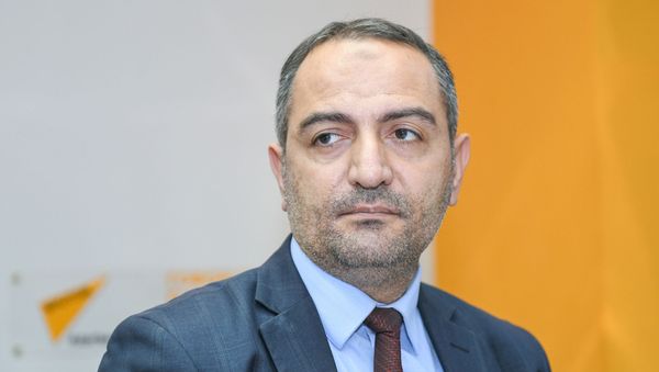 Председатель ОО Изучение экономических ресурсов Руслан Атакишиев - Sputnik Азербайджан