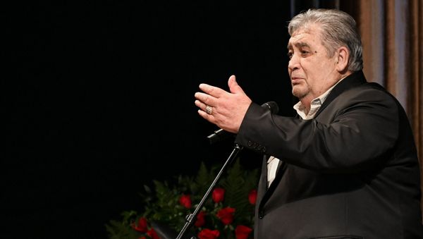 Xalq artisti Rafael Dadaşov - Sputnik Азербайджан
