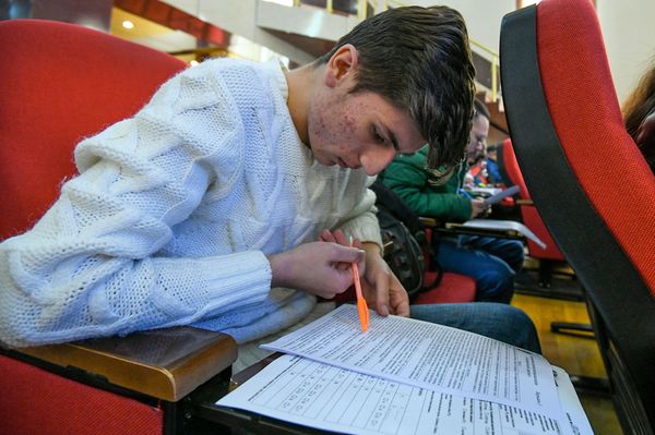 В Баку состоялся Географический диктант, организованный Русским географическим обществом - Sputnik Азербайджан
