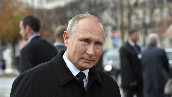 Президент РФ Владимир Путин - Sputnik Азербайджан
