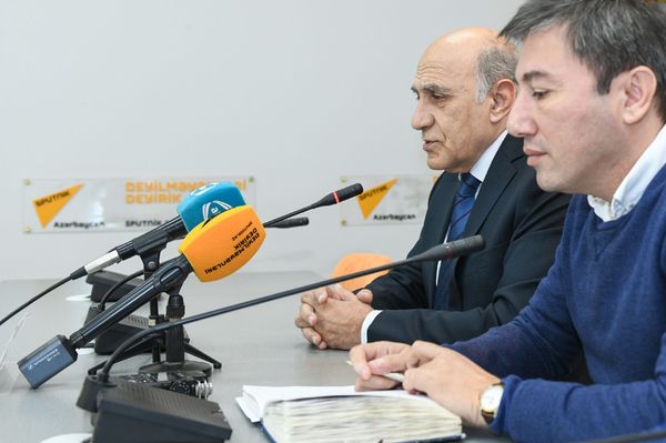 Видеомост Баку-Минск в  мультимедийном пресс-центре Sputnik Азербайджан - Sputnik Азербайджан