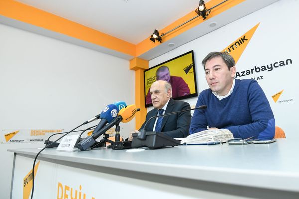 Видеомост Баку-Минск в  мультимедийном пресс-центре Sputnik Азербайджан - Sputnik Азербайджан