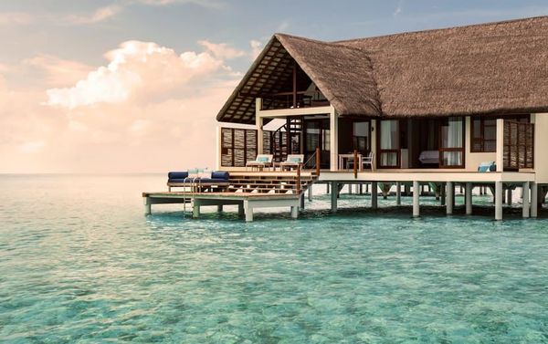 19–30 МАРТА 2019 ГОДА, курорт FOUR SEASONS LANDAA GIRAAVARU. 
Мальдивы — отличный локейшн, чтобы отпраздновать свое тотальное преображение - Sputnik Азербайджан