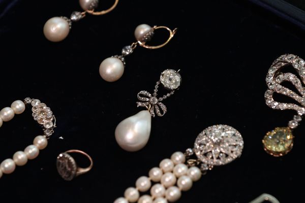 Украшения Марии-Антуанетты продали на Sotheby's  - Sputnik Азербайджан