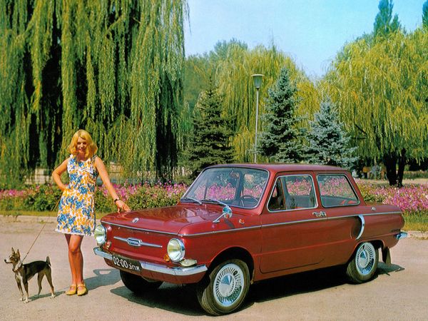 Реклама советского автомобиля ЗАЗ-968АЕ - Sputnik Азербайджан