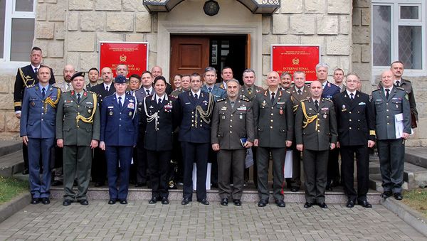 Встреча с военными атташе иностранных государств, аккредитованными в Азербайджанской Республике - Sputnik Азербайджан