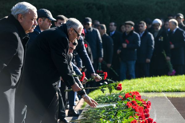 15 лет со дня смерти общенационального лидера Азербайджана Гейдара Алиева - Sputnik Азербайджан