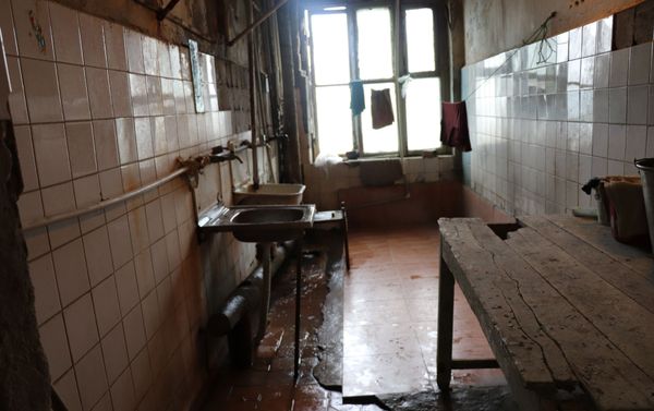 Общежитие по адресу улица Маяковского, 8/9 (Нариманский район) - Sputnik Азербайджан