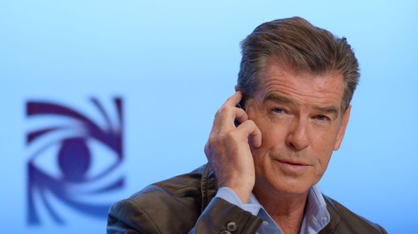 Голливудский актер Пирс Броснан - Sputnik Азербайджан
