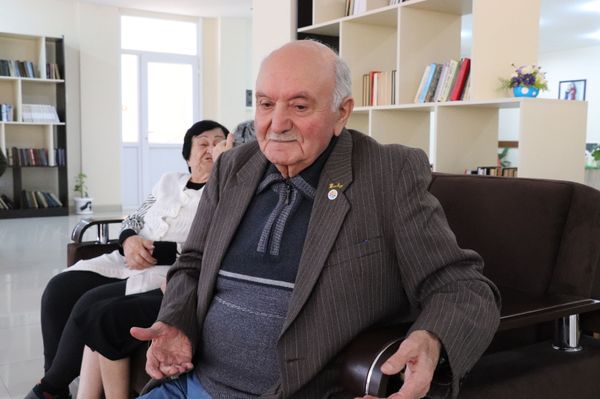 Хоть убейте меня, не расскажу: в этом доме люди стараются заглушить тишину - Sputnik Азербайджан